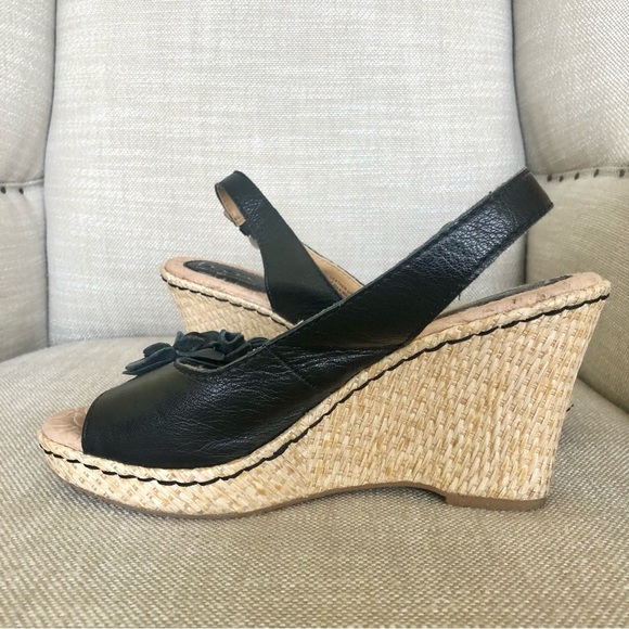 Born b.o.c Wedge Sandals Size 6 Slingback Floral Black Leather Comfy Chic - Picture 9 of 12